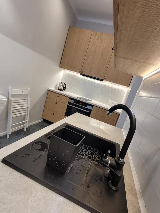 Kana - Stylish Apartment In Krakow Pomorska - Close, Wifi, Smart Tv Krasków Exterior foto