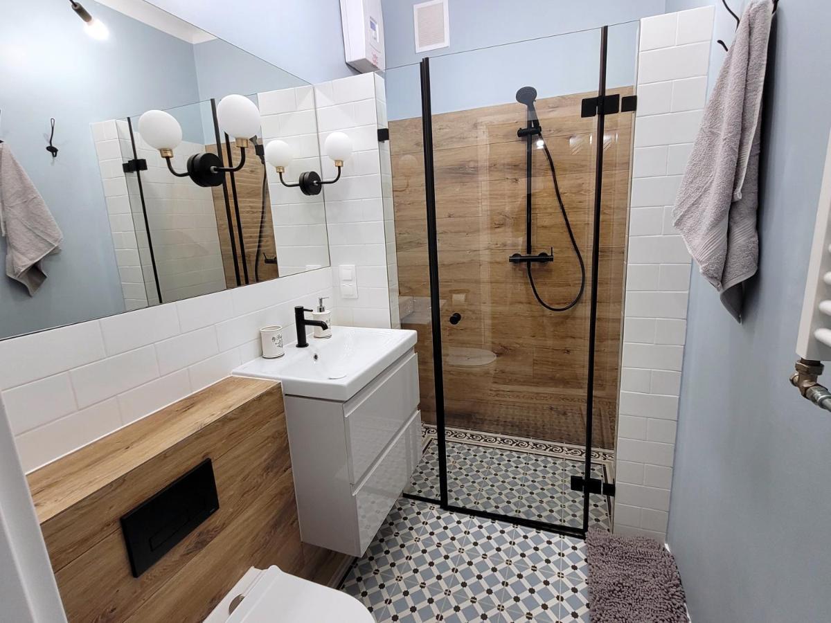Kana - Stylish Apartment In Krakow Pomorska - Close, Wifi, Smart Tv Krasków Exterior foto