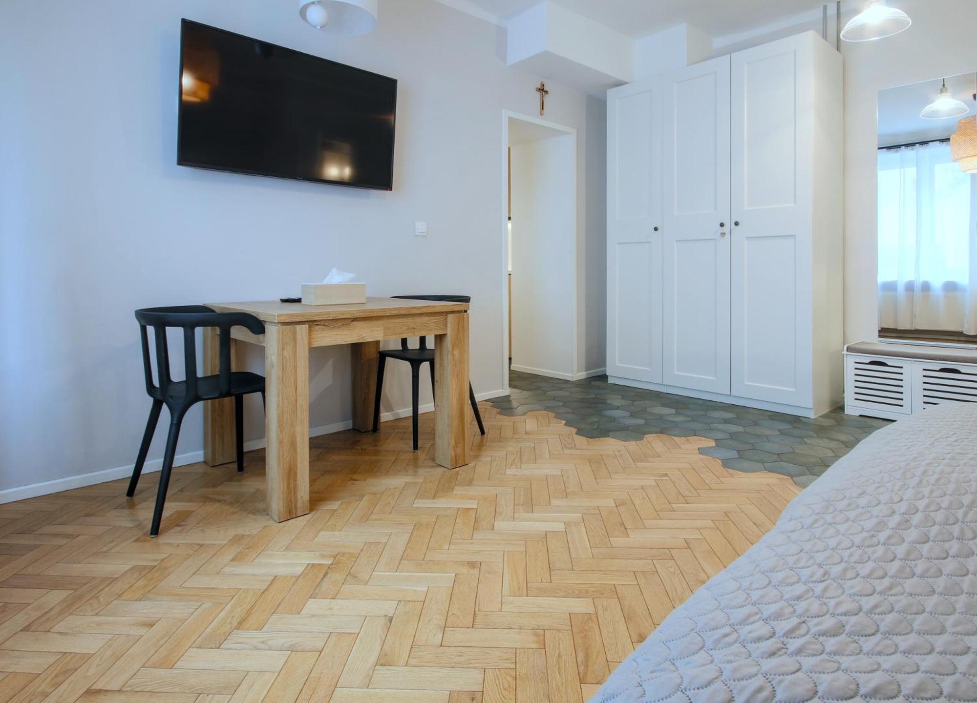 Kana - Stylish Apartment In Krakow Pomorska - Close, Wifi, Smart Tv Krasków Exterior foto